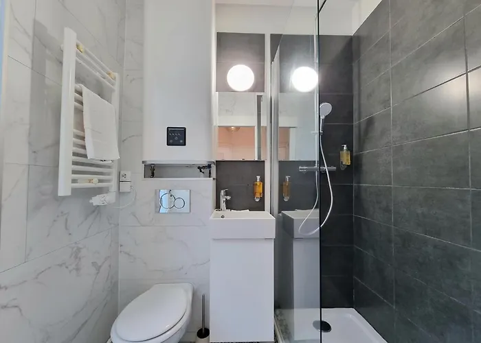 Le Balcon Du Port * Honfleur